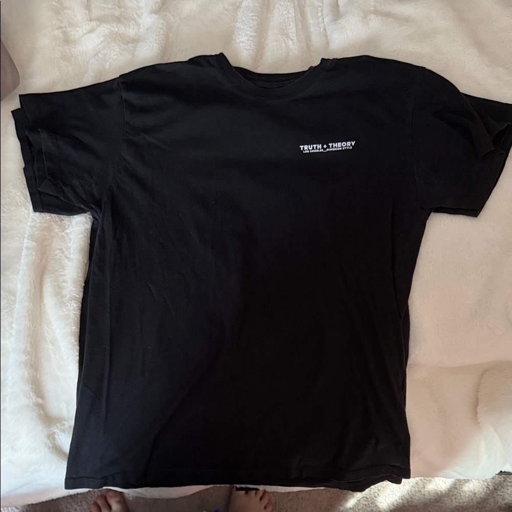 Truth + Theory Black Short Sleeve Crew T-Shirt
